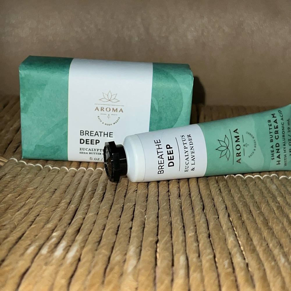 Bath and Body Works Bar Soap & Hand Cream -NWT - Breathe Deep Scent